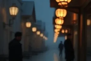 《缓慢的闪电》旷野封面：远景闪电停在云层裂口处